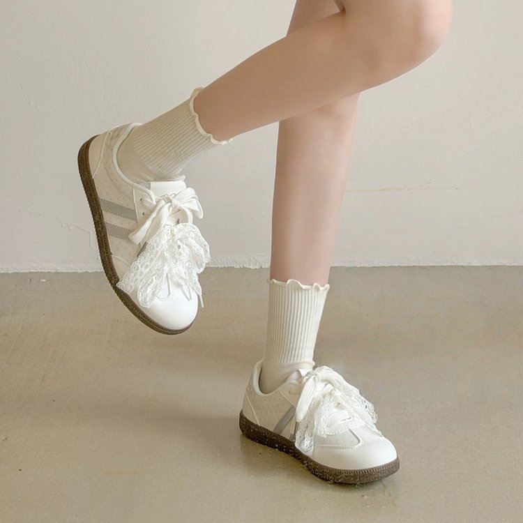 Women's breathable flat lace-up sneakers, summer versatile unique casual flats, comfortable lace-up ladies board shoes